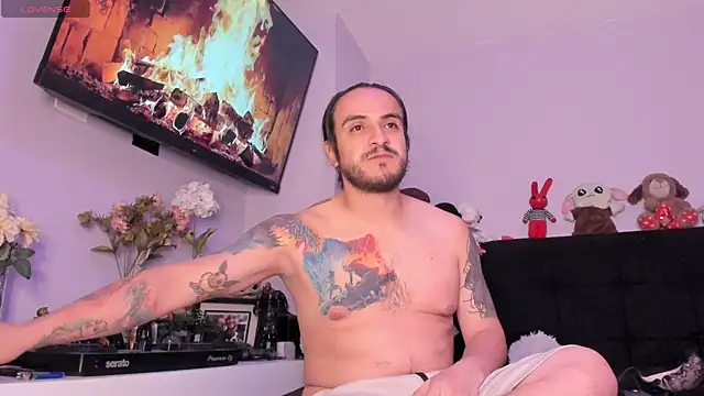 Carlasxdreams online show from April 5, 3:47 am