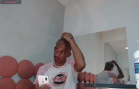 AbrahanBratz online show from January 10, 9:42 pm