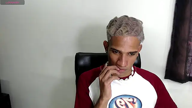 AbrahanBratz online show from January 16, 5:44 pm