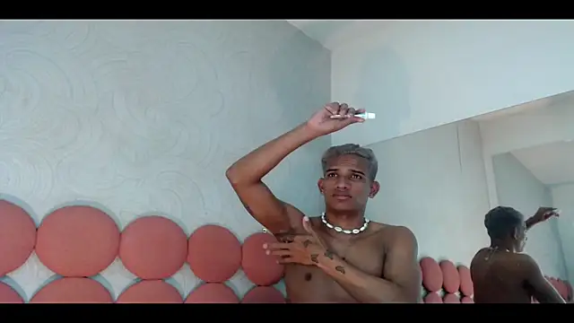 AbrahanBratz online show from January 17, 10:34 pm