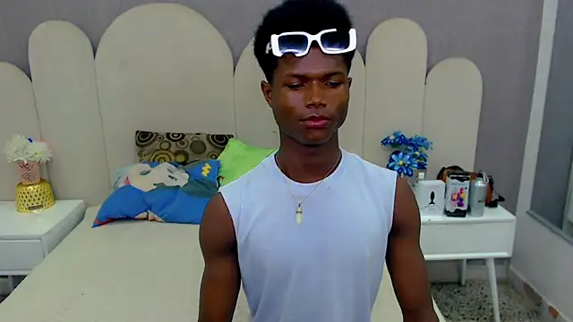 Snapshot of joel_blackcock chatting on February 16, 4:10 pm joel blackcock online show from February 16, 4:10 pm