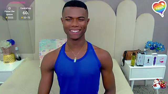 Snapshot of joel_blackcock chatting on March 18, 2:25 am joel blackcock online show from March 18, 2:25 am