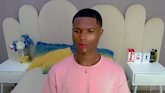 Snapshot of joel_blackcock chatting on September 12, 8:09 pm joel blackcock online show from September 12, 8:09 pm