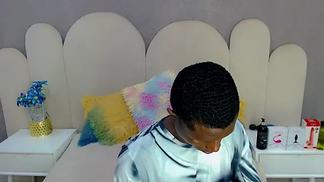 Snapshot of joel_blackcock chatting on September 21, 8:54 pm joel blackcock online show from September 21, 8:54 pm