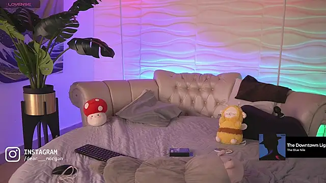 Snapshot of Dear_Morgan chatting on March 19, 8:00 pm Dear Morgan online show from March 19, 8:00 pm