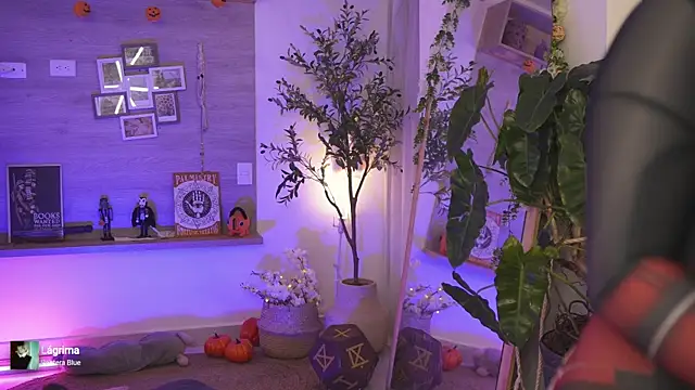 Snapshot of Dear_Morgan chatting on October 14, 8:31 pm Dear Morgan online show from October 14, 8:31 pm