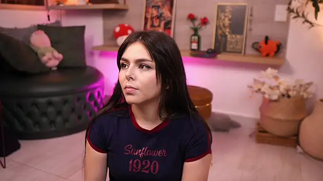 Snapshot of Dear_Morgan chatting on November 5, 11:49 pm Dear Morgan online show from November 5, 11:49 pm