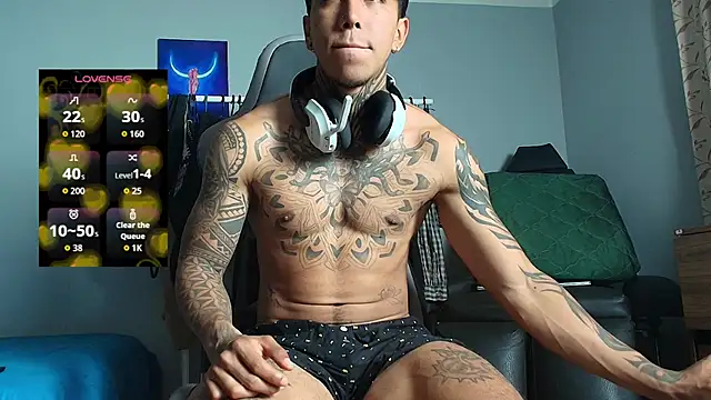 Nickhot0609 online show from March 22, 8:51 am