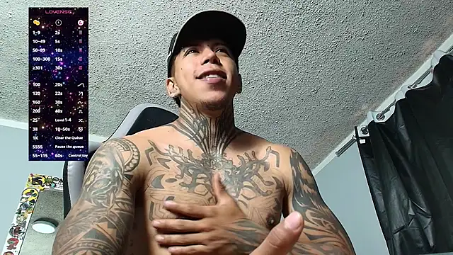 Nickhot0609 online show from July 23, 2:04 pm