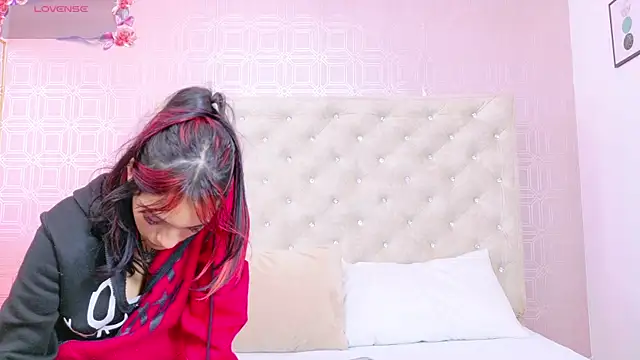 Derieri D online show from October 10, 7:46 pm