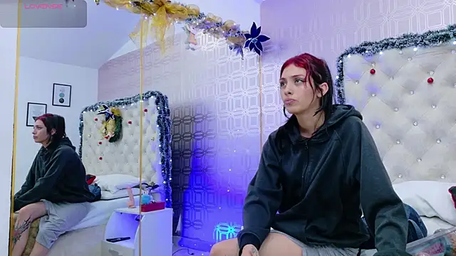 Derieri D online show from December 19, 8:05 pm