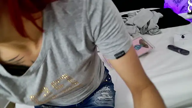 Derieri D online show from March 7, 7:44 pm