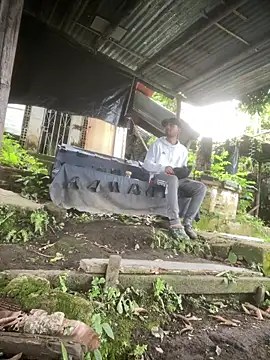 Jestebanano online show from April 20, 12:08 pm