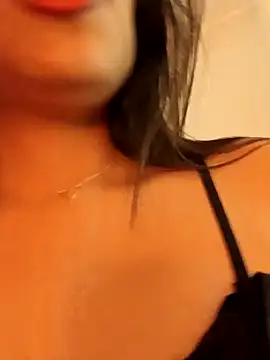 AleFantasy0001 online show from January 8, 4:11 pm