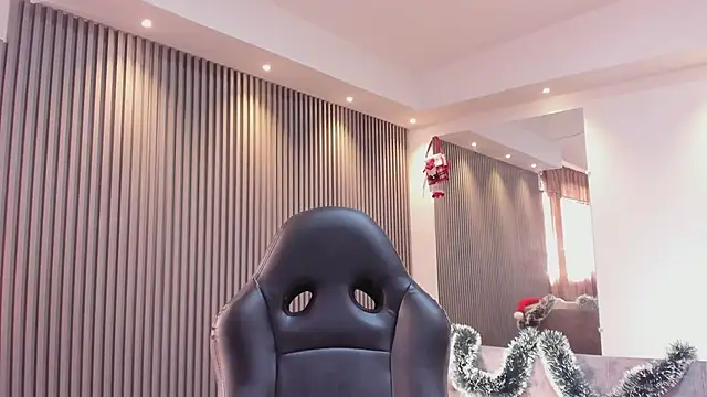Snapshot of Electraa_fox chatting on December 27, 12:12 pm Electraa fox online show from December 27, 12:12 pm