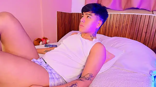 kiing azahell online show from November 15, 3:26 am