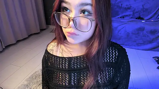 Yuriko May online show from January 15, 3:18 pm