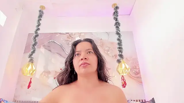 EvelynSweet1 online show from December 3, 7:23 pm