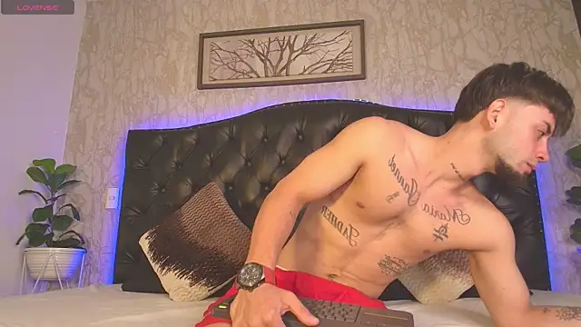 MattDevon online show from January 12, 6:35 pm