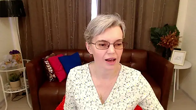 Cutie Erikaa1 online show from March 15, 2:24 am