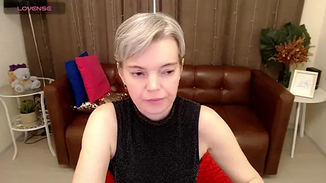 Cutie Erikaa1 online show from March 23, 8:59 am