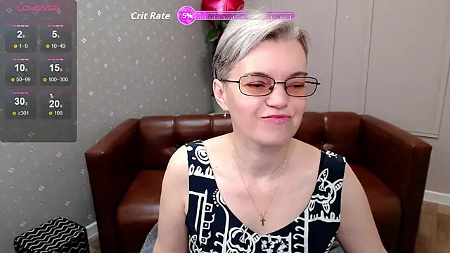 Cutie Erikaa1 online show from April 13, 2:17 am