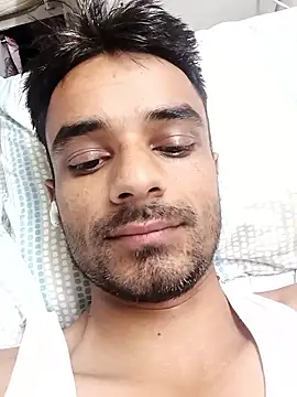 Snapshot of Gujrat_player chatting on January 8, 6:43 pm Gujrat player online show from January 8, 6:43 pm