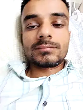 Snapshot of Gujrat_player chatting on January 11, 1:38 pm Gujrat player online show from January 11, 1:38 pm