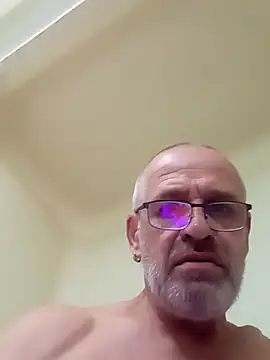 Snapshot of geilerschwanz64 chatting on December 6, 3:00 pm geilerschwanz64 online show from December 6, 3:00 pm