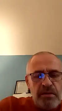 Snapshot of geilerschwanz64 chatting on December 12, 11:47 pm geilerschwanz64 online show from December 12, 11:47 pm