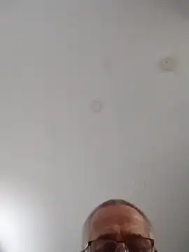 Snapshot of geilerschwanz64 chatting on October 21, 7:36 pm geilerschwanz64 online show from October 21, 7:36 pm