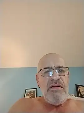 geilerschwanz64 online show from November 7, 7:41 am