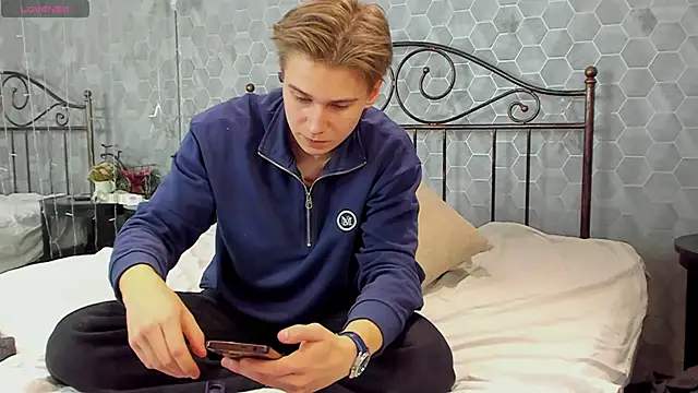 Marcus Swampov online show from December 7, 2:20 am