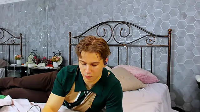 Marcus Swampov online show from December 27, 9:17 am