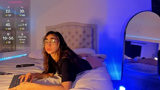 Scarlett grand online show from December 7, 2:42 am