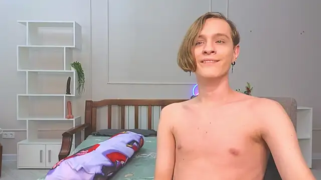 nikompell online show from December 31, 1:15 am