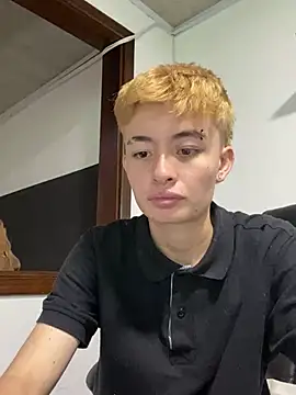 Snapshot of nico_18x chatting on January 31, 8:54 pm nico 18x online show from January 31, 8:54 pm