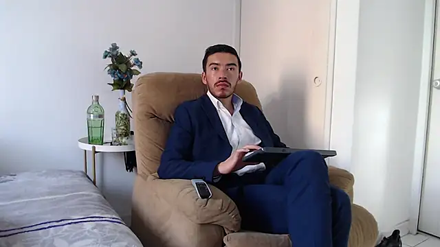 Snapshot of lexxandbusterr chatting on September 11, 10:10 pm lexxandbusterr online show from September 11, 10:10 pm