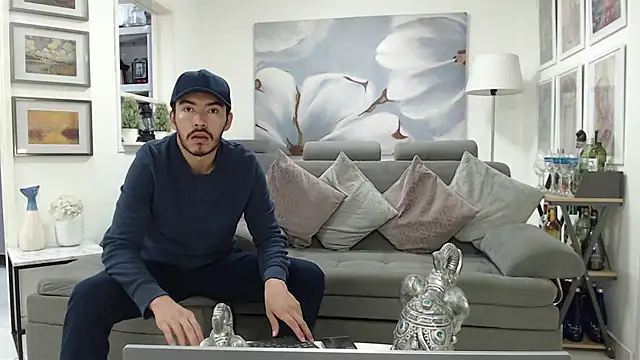 Snapshot of lexxandbusterr chatting on October 1, 11:22 pm lexxandbusterr online show from October 1, 11:22 pm