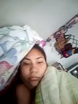 Snapshot of magaby1515 chatting on January 5, 4:16 pm magaby1515 online show from January 5, 4:16 pm