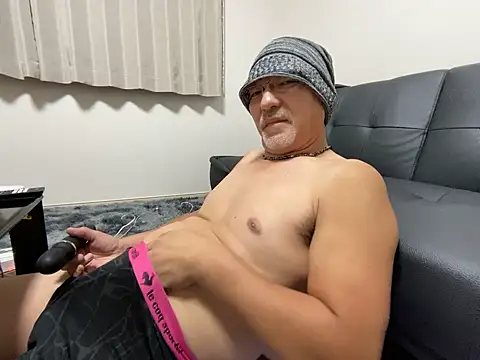 Snapshot of Grandpa29hijii chatting on September 30, 1:38 pm Grandpa29hijii online show from September 30, 1:38 pm