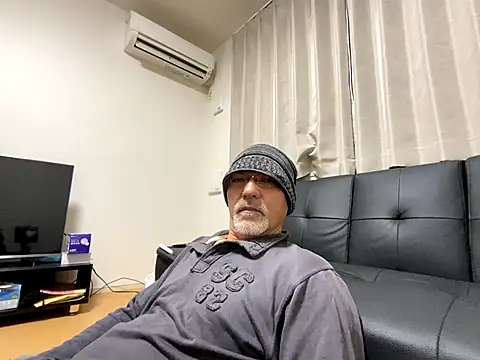 Grandpa29hijii online show from November 26, 1:34 pm