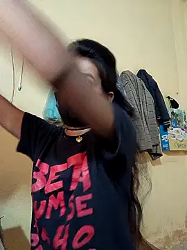 Hoty girl 143 online show from February 20, 5:44 am