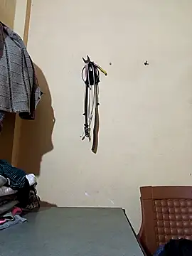 Hoty girl 143 online show from March 9, 2:50 am