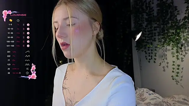 ArianaMur online show from December 24, 12:22 am