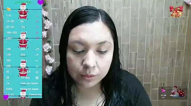 Snapshot of solyeria chatting on December 22, 10:17 am solyeria online show from December 22, 10:17 am