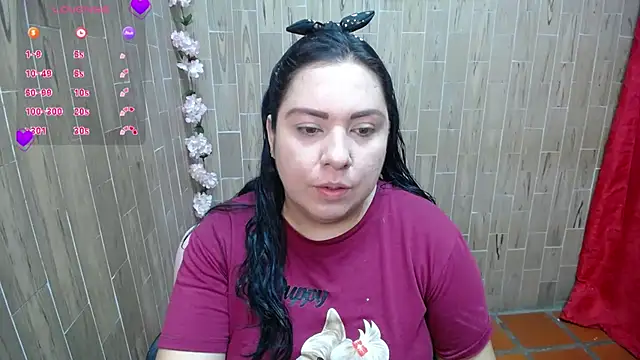Snapshot of solyeria chatting on September 18, 3:52 am solyeria online show from September 18, 3:52 am