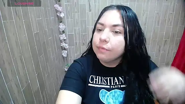 solyeria online show from April 21, 10:54 am