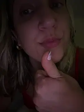 Snapshot of Bia_sexynovaes chatting on March 12, 9:34 am Bia sexynovaes online show from March 12, 9:34 am