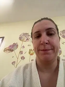 Snapshot of Bia_sexynovaes chatting on July 8, 1:37 pm Bia sexynovaes online show from July 8, 1:37 pm